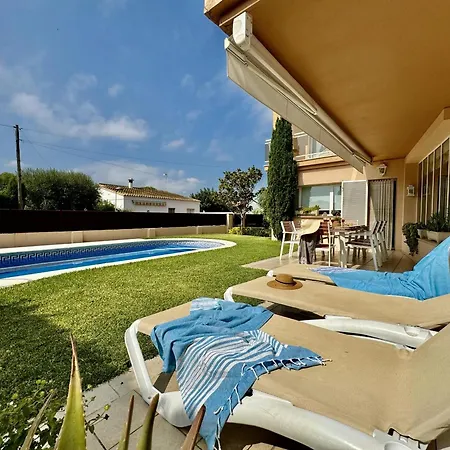 Villa Noguera: Casa Familiar Con Piscina Cerca De L'escala - Hisp-7-87 Ventalló